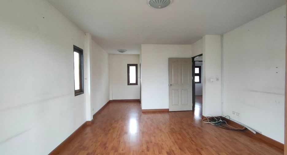 For sale studio house in Lat Krabang, Bangkok