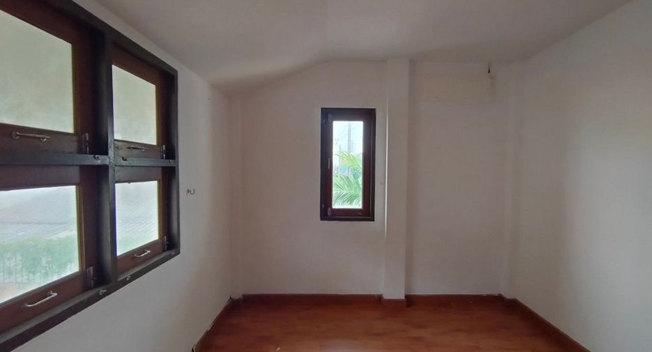 For sale studio house in Lat Krabang, Bangkok