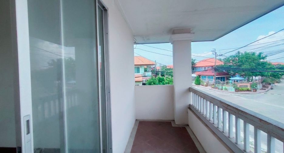 À vendre studio maison à Khlong Sam Wa, Bangkok
