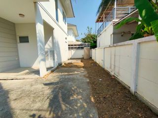 À vendre studio maison à Min Buri, Bangkok
