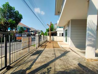 À vendre studio maison à Min Buri, Bangkok