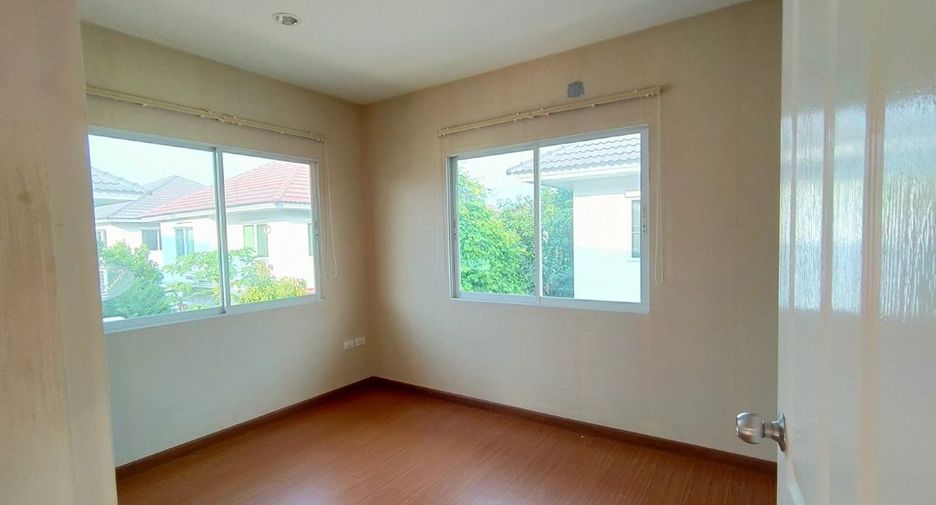 À vendre studio maison à Min Buri, Bangkok