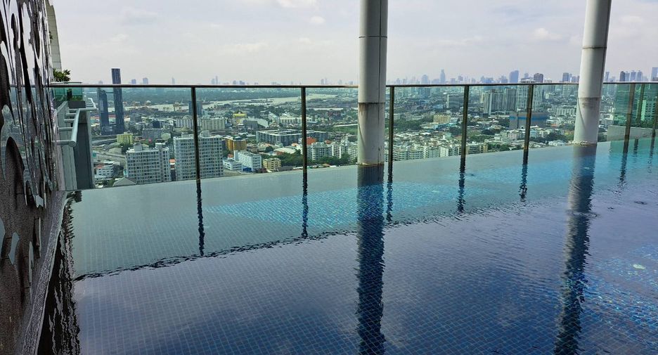 À vendre 1 chambre condo à Phra Khanong, Bangkok