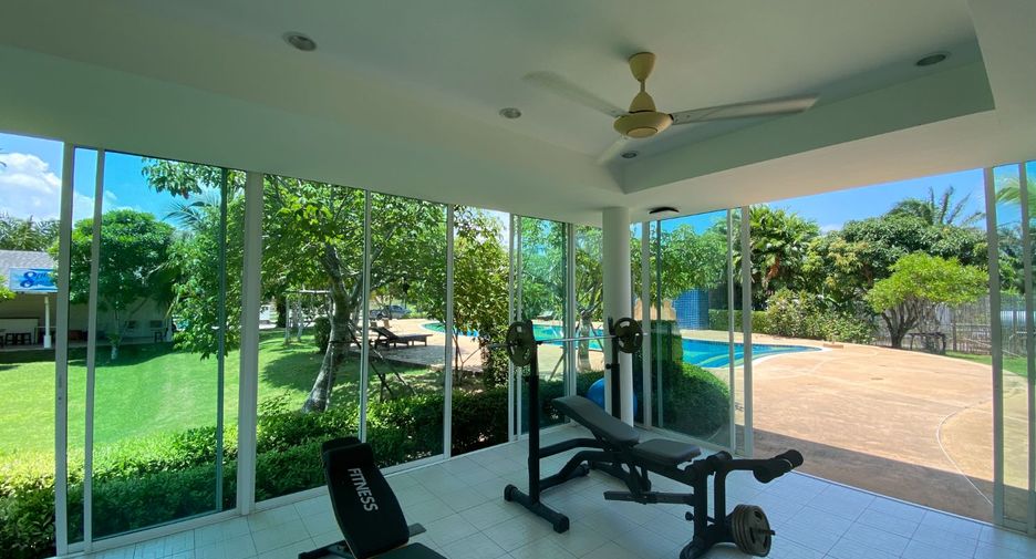For sale 2 bed condo in Nuea Khlong, Krabi