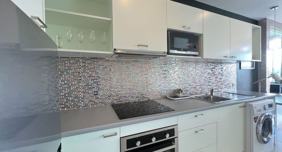 For sale 2 bed condo in Nuea Khlong, Krabi