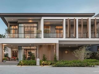 Casa en venta de 5 habitaciones en Khlong Sam Wa, Bangkok