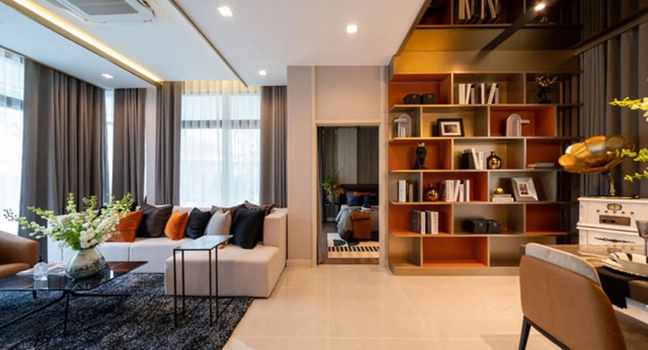 Casa en venta de 5 habitaciones en Khlong Sam Wa, Bangkok