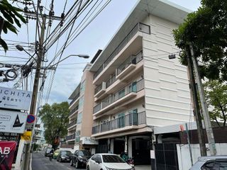For rent 5 bed serviced apartment in Watthana, Bangkok