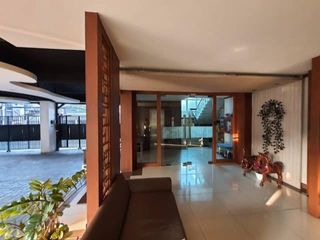For rent 5 bed serviced apartment in Watthana, Bangkok