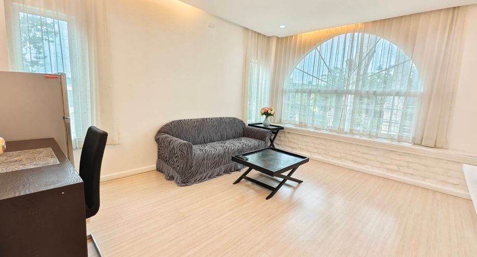 For rent and for sale 3 bedrooms house in Saraphi, Chiang Mai