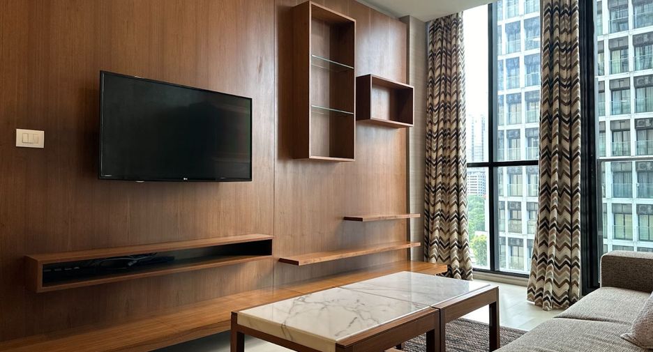 À louer et à vendre 1 chambre condo à Pathum Wan, Bangkok