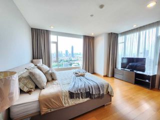 Apartamento en alquiler de 3 habitaciones en Khlong Toei, Bangkok
