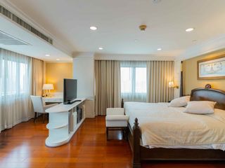 Apartamento en alquiler de 4 habitaciones en Khlong Toei, Bangkok