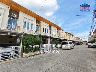 For sale 3 bed townhouse in Mueang Samut Sakhon, Samut Sakhon