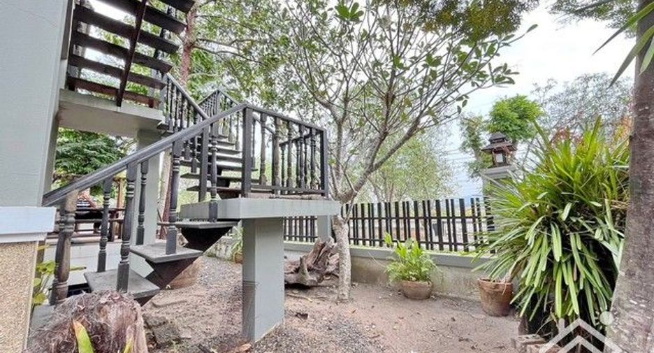 For sale 3 bedrooms house in Si Racha, Chonburi