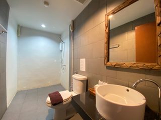 Gewerbefläche zum Kauf mit 34 Zimmer in Mueang Chiang Mai, Chiang Mai