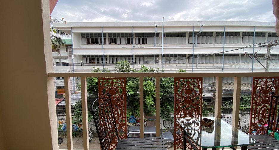 Gewerbefläche zum Kauf mit 34 Zimmer in Mueang Chiang Mai, Chiang Mai