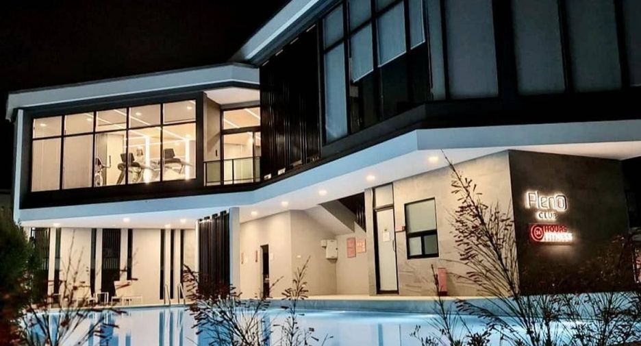 For rent 3 bedrooms townhouse in Bang Phli, Samut Prakan