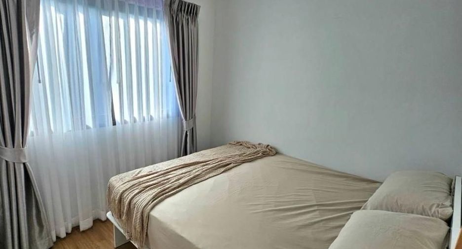 For rent 3 bedrooms townhouse in Bang Phli, Samut Prakan