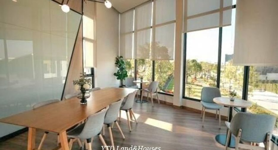 For rent 3 bedrooms townhouse in Bang Phli, Samut Prakan