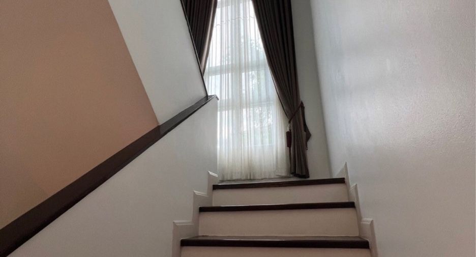 For sale 3 bedrooms house in Mueang Prachuap Khiri Khan, Prachuap Khiri Khan