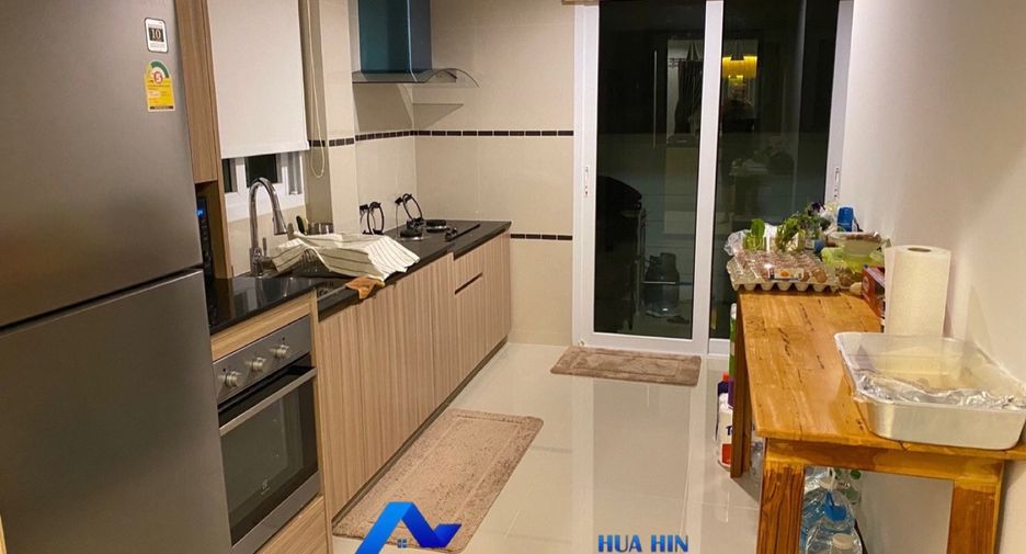 For sale 3 bedrooms house in Mueang Prachuap Khiri Khan, Prachuap Khiri Khan