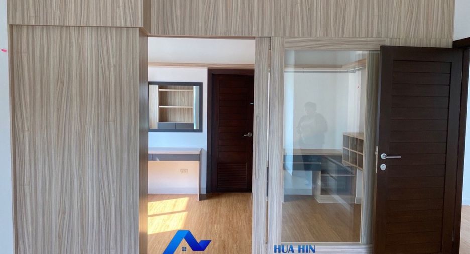 For sale 3 bedrooms house in Mueang Prachuap Khiri Khan, Prachuap Khiri Khan