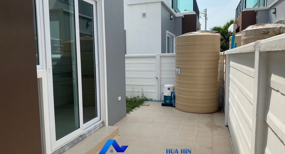 For sale 3 bedrooms house in Mueang Prachuap Khiri Khan, Prachuap Khiri Khan