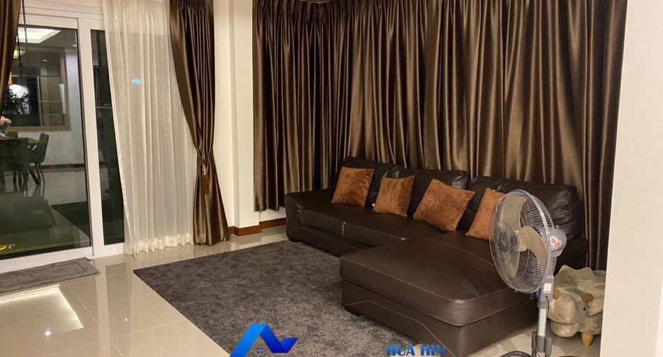 For sale 3 bedrooms house in Mueang Prachuap Khiri Khan, Prachuap Khiri Khan