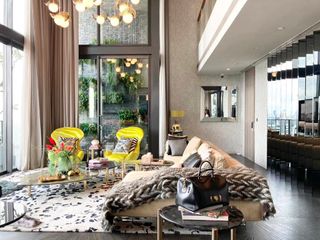 For sale 5 Beds condo in Watthana, Bangkok
