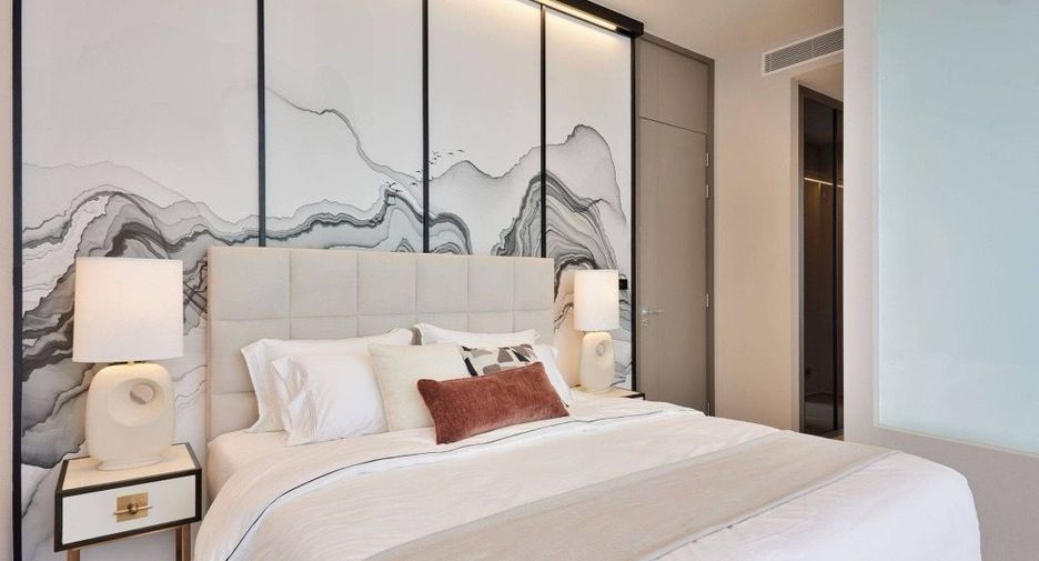 For sale 2 bed condo in Khlong Toei, Bangkok
