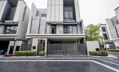 For rent 4 Beds house in Suan Luang, Bangkok