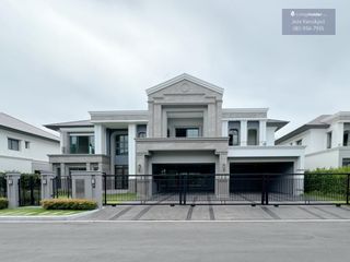 For sale 5 Beds house in Khan Na Yao, Bangkok