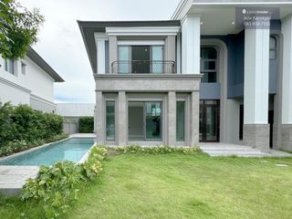 For sale 5 Beds house in Khan Na Yao, Bangkok