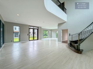 For sale 5 Beds house in Khan Na Yao, Bangkok