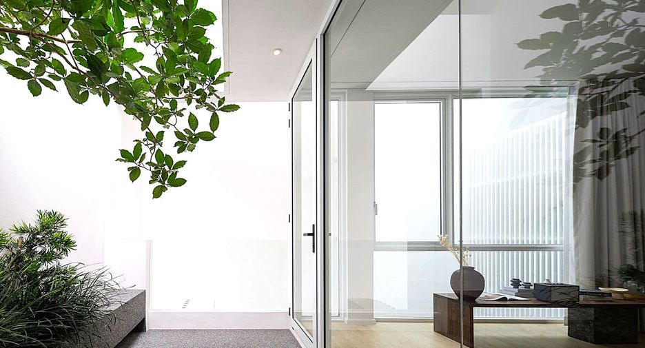 For rent 3 bedrooms house in Bang Na, Bangkok