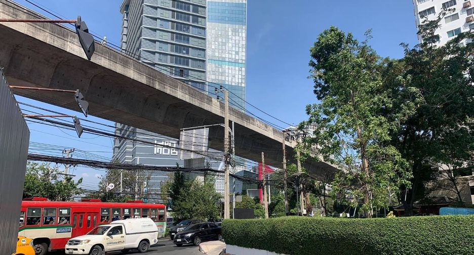 For sale studio condo in Bang Na, Bangkok