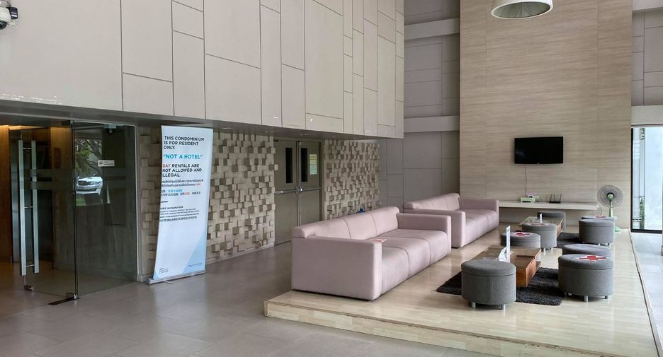 For sale studio condo in Bang Na, Bangkok