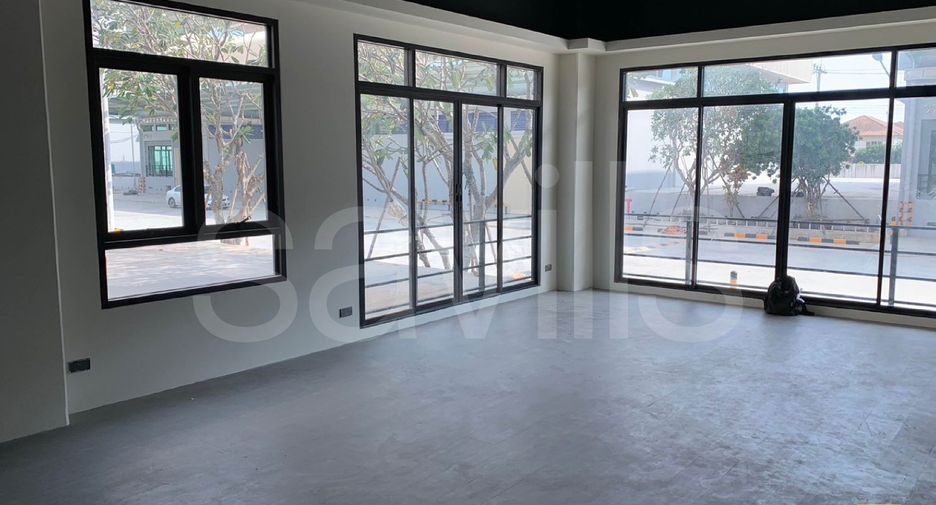For rent warehouse in Mueang Samut Prakan, Samut Prakan