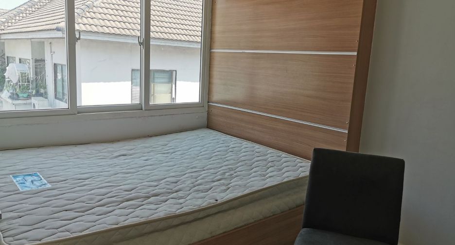 For sale studio condo in Khlong San, Bangkok