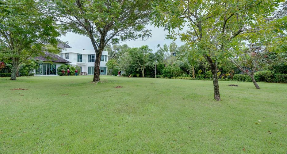 For sale 5 bedrooms house in Thalang, Phuket