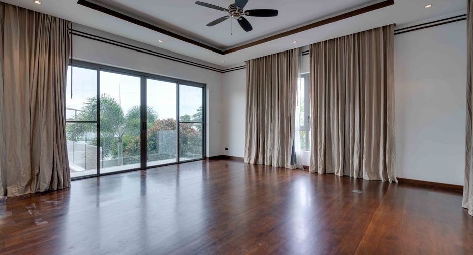 For sale 5 bedrooms house in Thalang, Phuket
