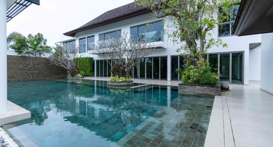 For sale 5 bedrooms house in Thalang, Phuket