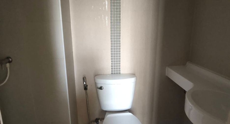 For sale studio condo in Suan Luang, Bangkok