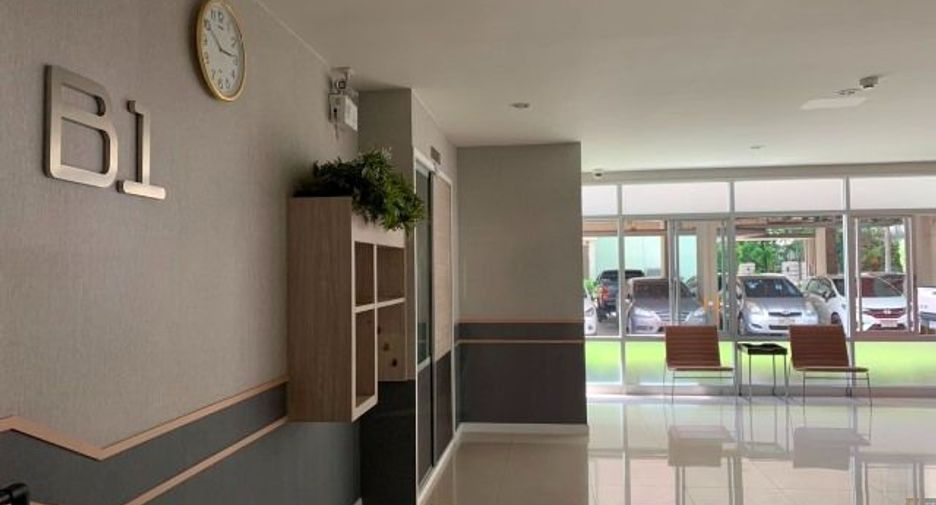 For sale studio condo in Suan Luang, Bangkok