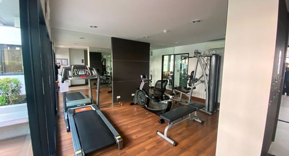 For sale studio condo in Phra Khanong, Bangkok