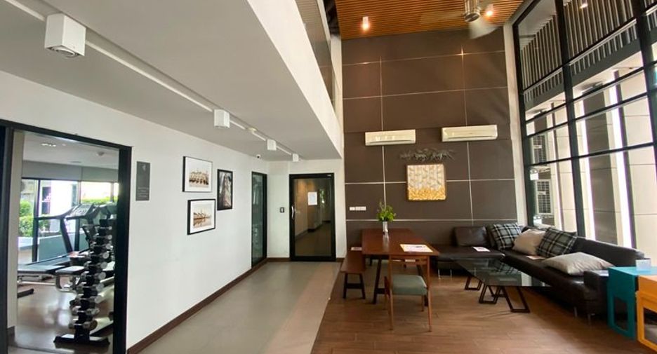 For sale studio condo in Phra Khanong, Bangkok