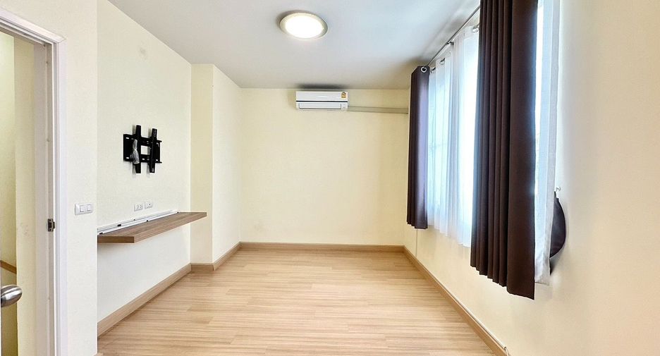 出租 和 出售 3 卧室 独立屋 在 Bang Sao Thong, Samut Prakan