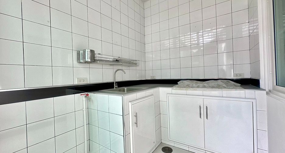 出租 和 出售 3 卧室 独立屋 在 Bang Sao Thong, Samut Prakan