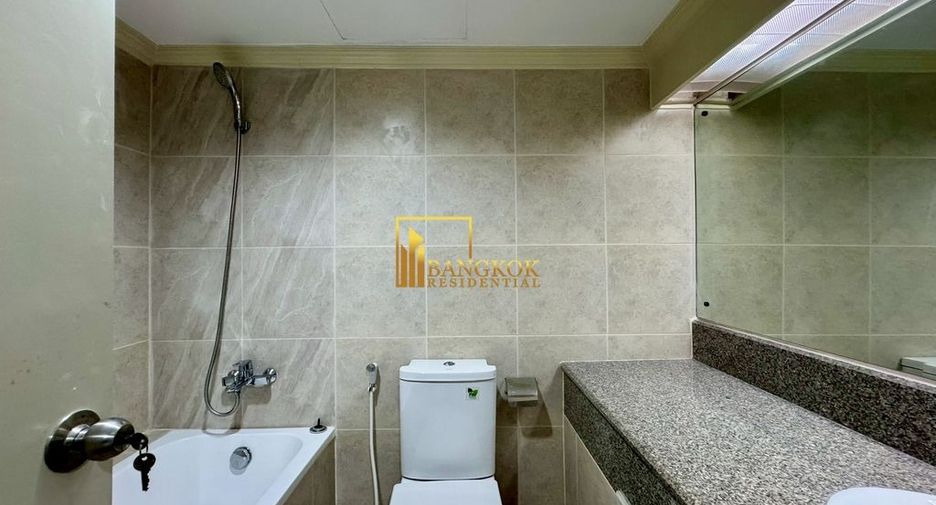 Condo en alquiler de 2 habitaciones en Khlong Toei, Bangkok